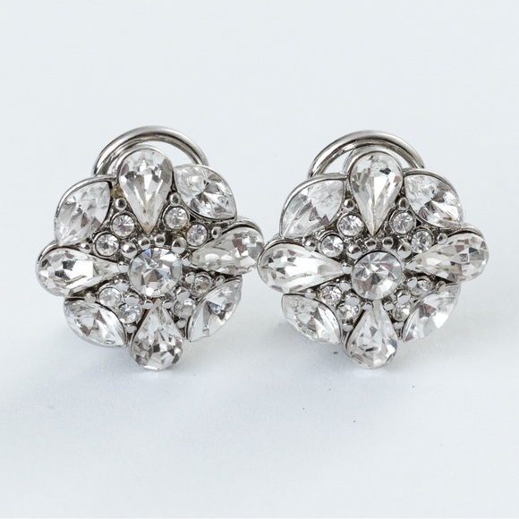 Unique dressy sparkly clear stone cluster clip on earrings with silver - Picture 14 of 15